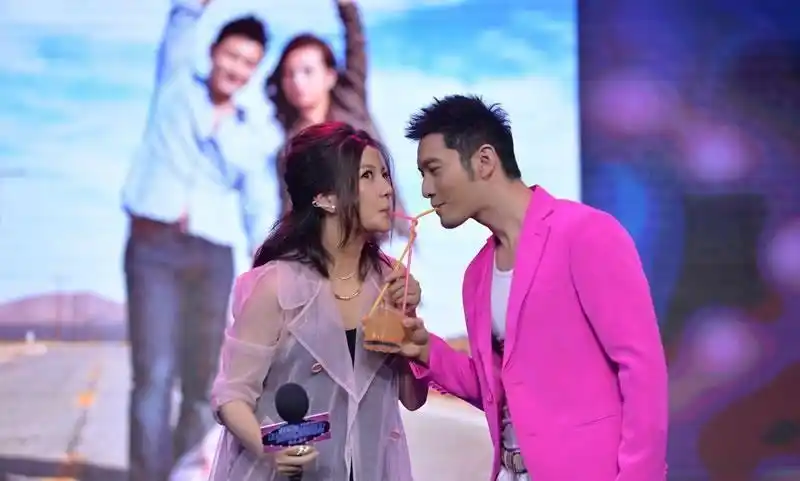 赵薇横冲直撞好莱坞宣传图集黄晓明佟大为甘做护花使者821