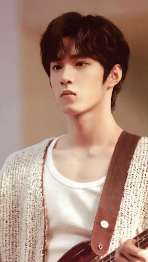 刘耀文李宁运动青春产品全球代言人