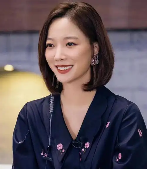 "过气花旦"王珞丹:曾和杨幂刘亦菲齐名,如今被亲妈骂上热搜