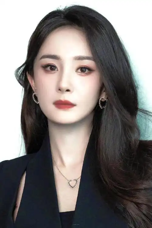 《末路狂花》这个班底真有意思,我特想看这仨搭,杨幂,万茜,任达华