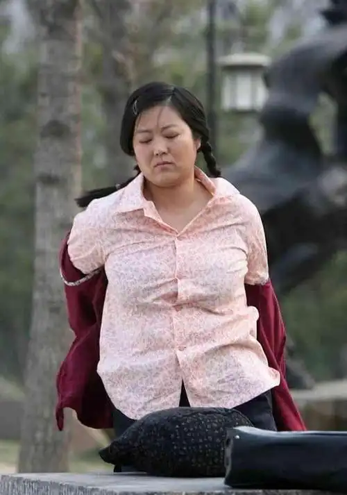 你以为的乡村剧大妈曾经都貌美如花反差太大让人不敢相信