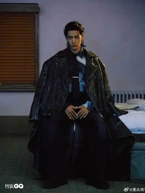 疙瘩了##想看肖战演悬疑剧#肖战gq杂志视频,谁懂这邪魅一笑的杀伤力!