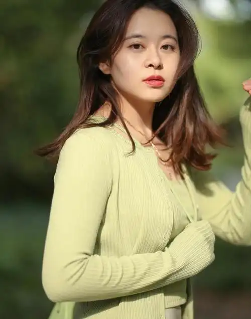 一个"真正有气质"的女人,身上一般有这5个特征,到老也魅力十足