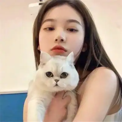 看起来纯欲干净的可爱女生头像 抖音超火网红妹子头像图片大全_女生