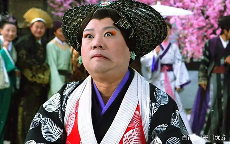 明星男扮女装:胡歌性感,岳岳搞笑,他最调皮!