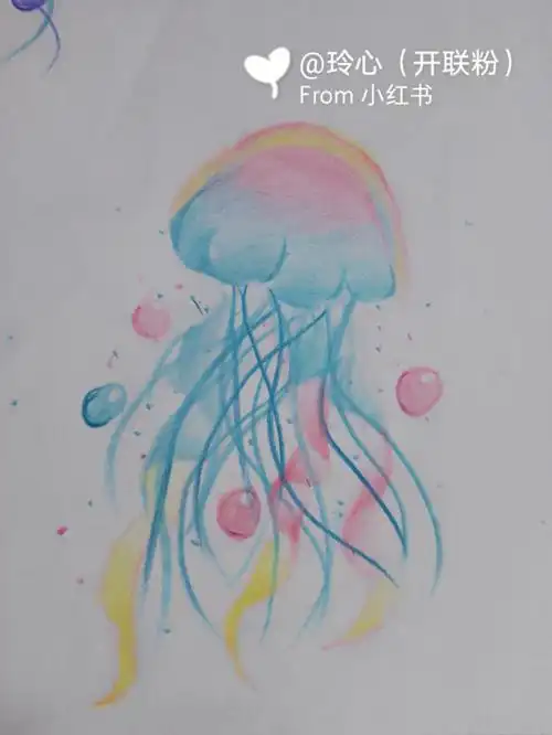 水母彩铅自绘