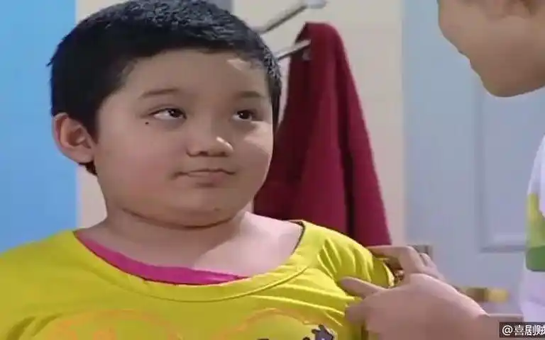 家有儿女小雨都有女朋友送零食刘星却没有刘星顿时不平衡了