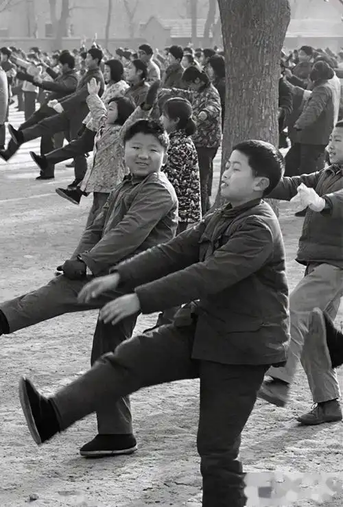 80年代的农村生活场景