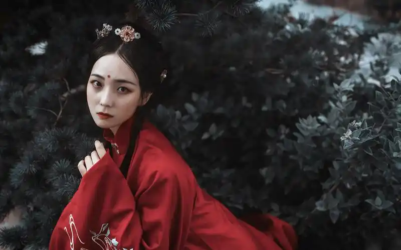 性感红衣古装美女高清桌面壁纸,美女壁纸,性感美女,唯美,高清,写真