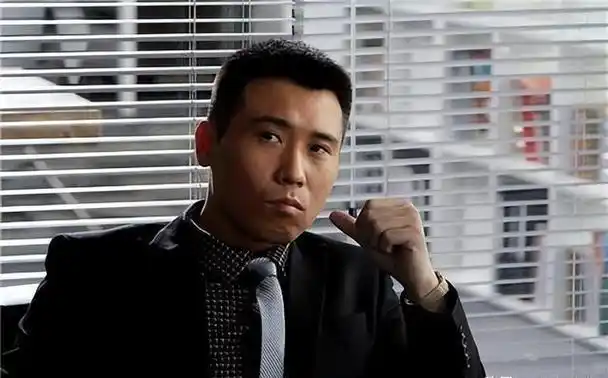 "星二代"李乃文,21年不温不火,与颜丙燕意难平,48岁终成婚