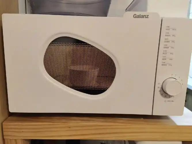 高颜值格兰仕微波炉