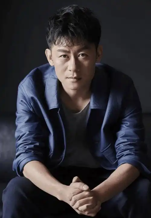 想看李健的 更多经典作品,上咪咕视频app,这里有最全最优质的影视资源