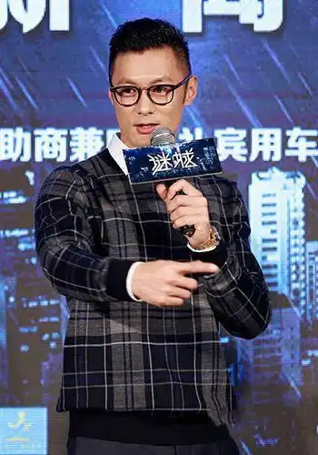 子弹头发型图片 论潮感我只服余文乐!