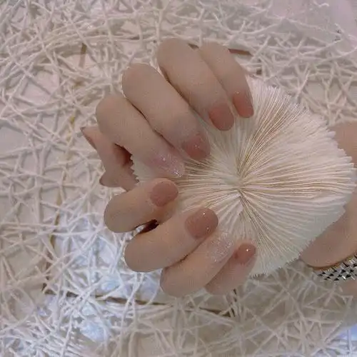 2021年8月26日日式美甲款式任意做梳子美团赞(0)回应(1)商家回复