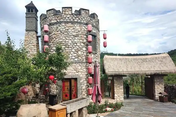 刘老根5在辽阳龙泉山庄开机拍摄趁这座山庄现在没火快来打卡