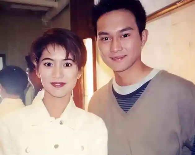 回顾:20位香港老牌男星现状,有人93岁还没结婚,有人已四婚四离