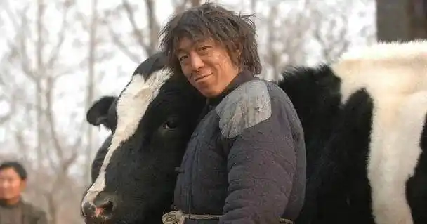 从"草根"变"50亿影帝",成功一波三折,今执导电影褒贬不一_黄渤_工作