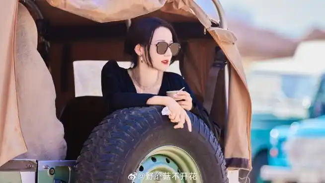 从看完漂亮老婆开始@dear-迪丽热巴#迪丽热巴邓妍#96969696