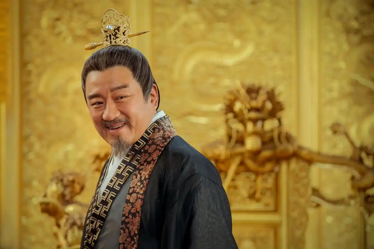 原创每平方30万62岁老戏骨买下向公馆曾参演琅琊榜锦衣之下