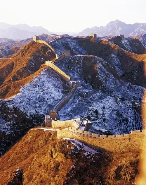 长城距今两千多年,为何从不倒塌?原来是这个原因