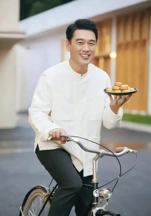 演员王耀庆:为了不搬家娶了房东闺女,接的戏钱全交老婆