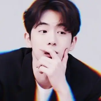 226.南柱赫头像(色散滤镜)