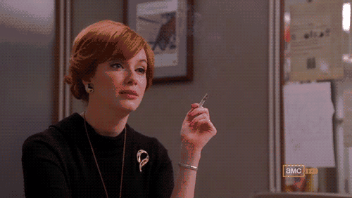 女人gif抽烟gif首饰gif短发gif