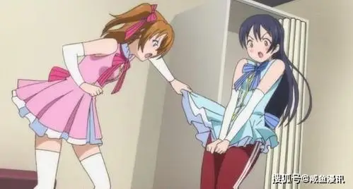 动漫中最爱掀裙子的4个角色,罗丽仙子都被掀了,第一个让人脸红