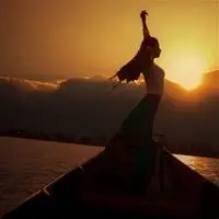 唯美风景头像女 美景与美女一起的风景头像_微信头像图片大全