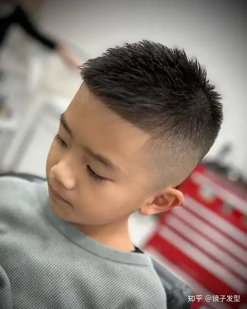 精选小男孩发型13款,百变有型很精神,剪完真帅气 - 知乎