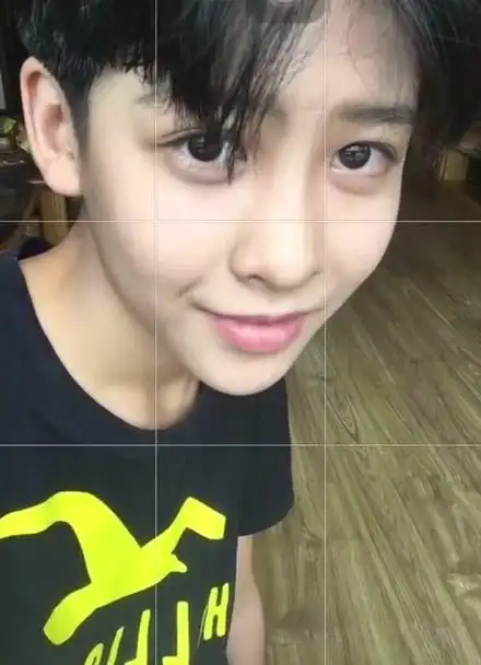 初中生普通的样子