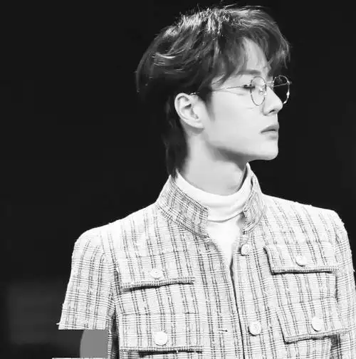 微信头像王一博