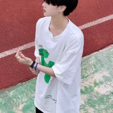 高清帅气的真人版头像男帅气侧脸图片,男生头像图片