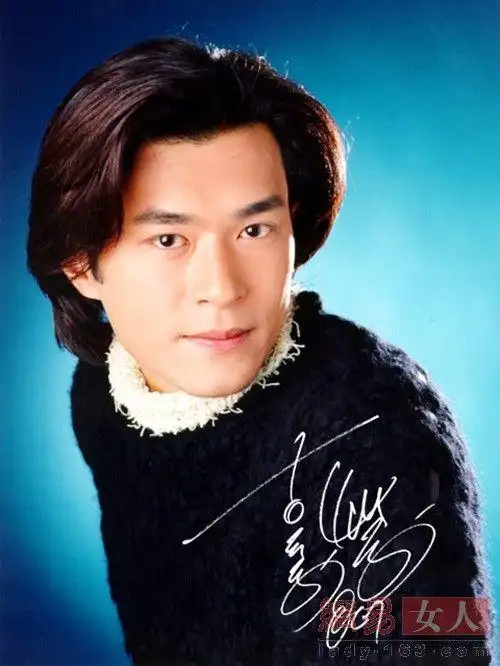 钟郭富城古天谢霆锋郭德纲 男星罕见中分发型照