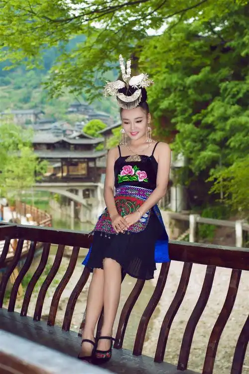 美丽的瑶族姑娘