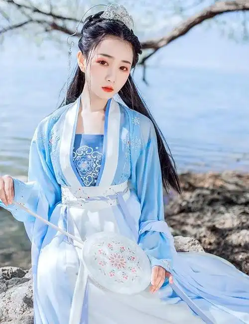 原创十二星座女专属古装白羊傲娇水瓶深邃狮子气场大