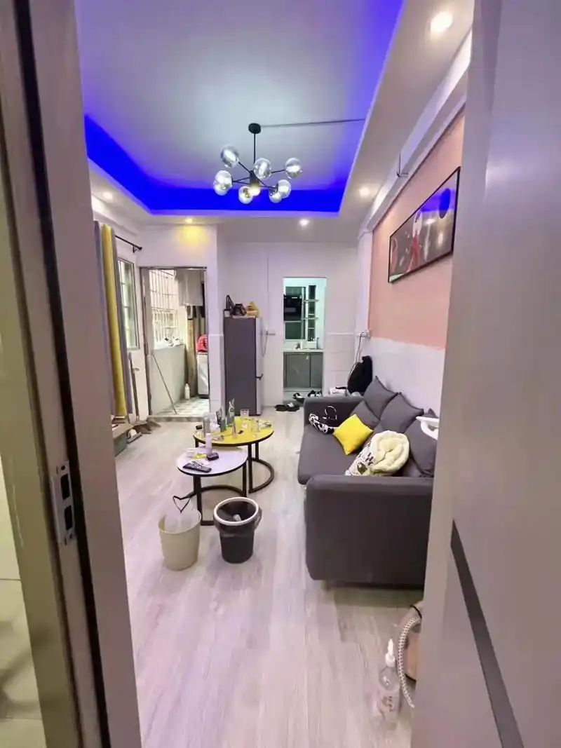 转租车陂南全光线一房一厅