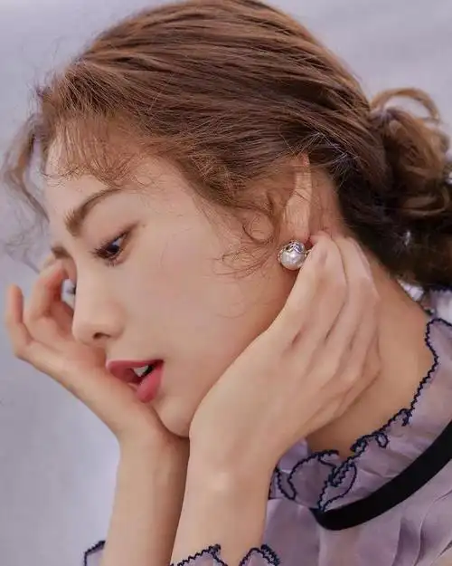 刘海怎么留显小2020年流行的胎毛刘海甜美又可爱