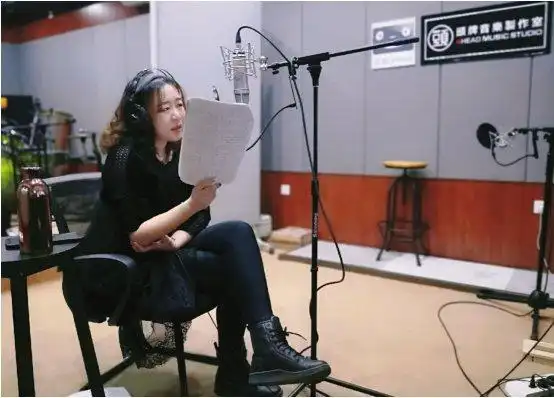 全职妈妈在喜马拉雅做主播,在线新经济崛起催生音频主播新职业