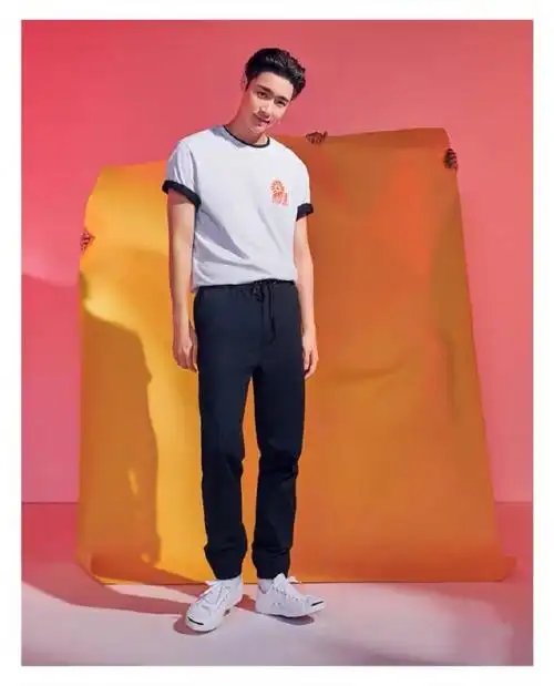 张艺兴[超话]##张艺兴代言匡威