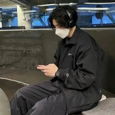 特别帅真人又很高冷超酷男头 帅气的很有范特别拽的男生头像_男生头像