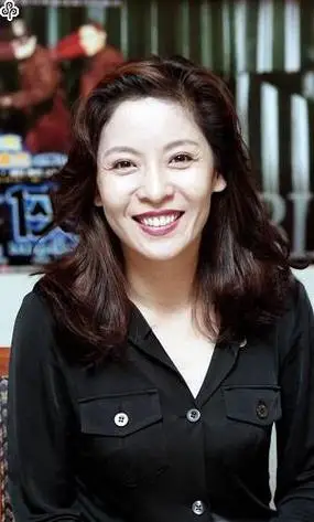 向太陈岚年轻的图片(向太陈岚年轻时照片曝光)(11)