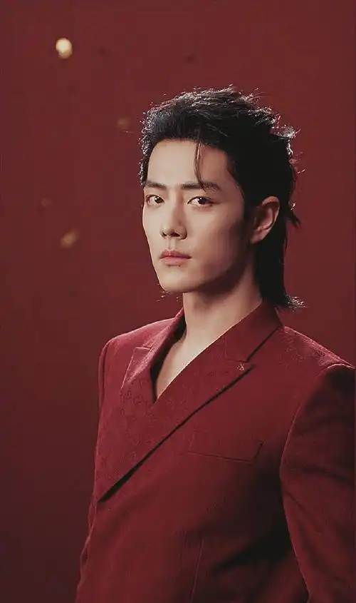 肖战我喜欢你##肖战红西装大背头