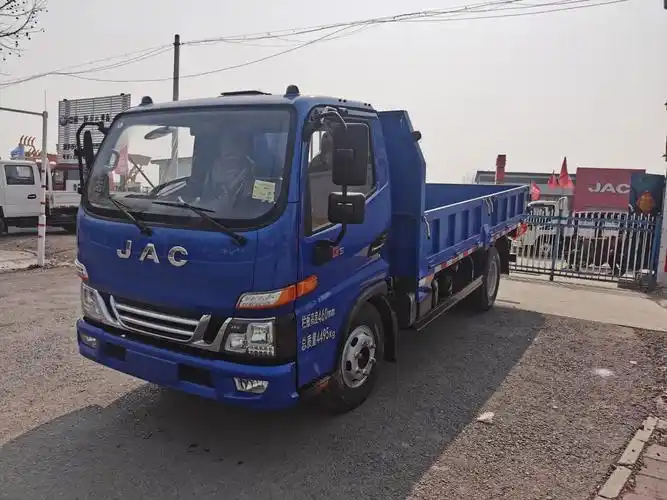 jac骏铃42米自卸货车轻卡
