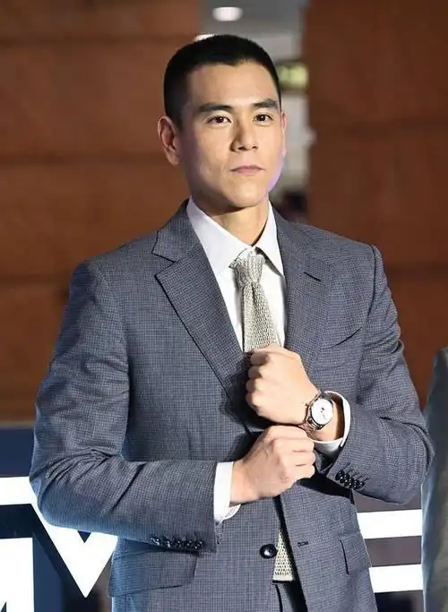 彭于晏板寸短发造型坏笑痞帅透露想去观赛冬奥会