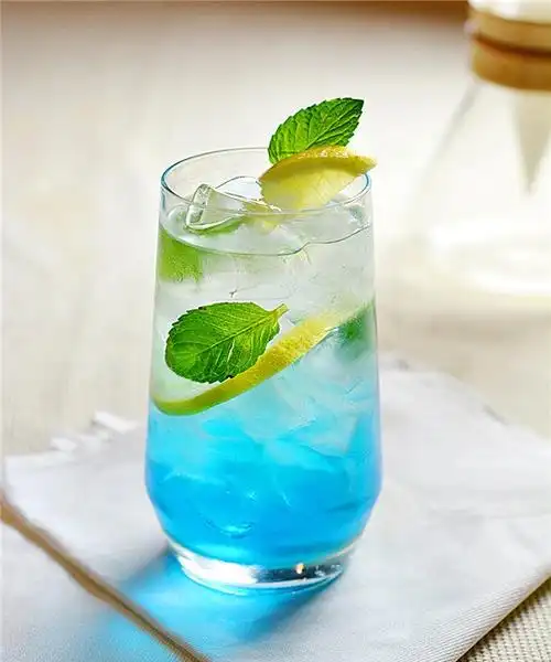 碧海蓝天气泡饮