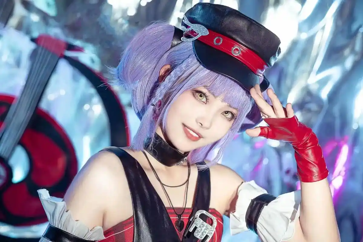 客片展示音你心动小乔cos