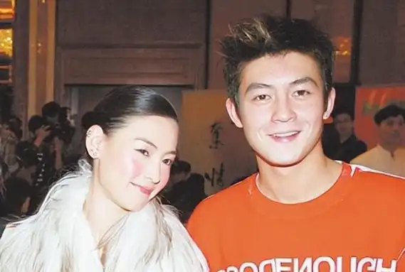 如今才明白谢霆锋对张柏芝不是喜欢而是深爱