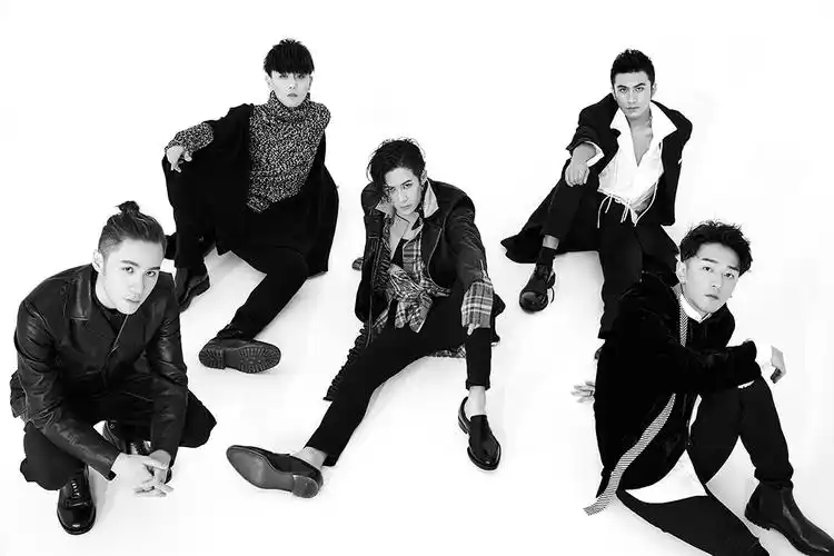 mic男团十年回归ep《m.i.c.》发布 新歌《年华》纪念一路历程