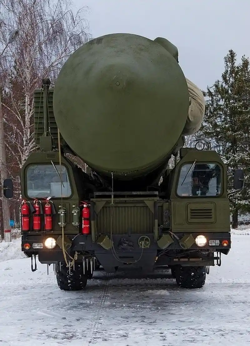 让反导系统失效俄成功发射白杨m洲际导弹用于测试